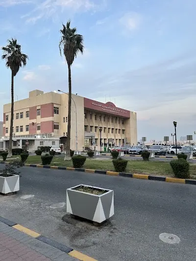 قسم الأشعة والمختبر