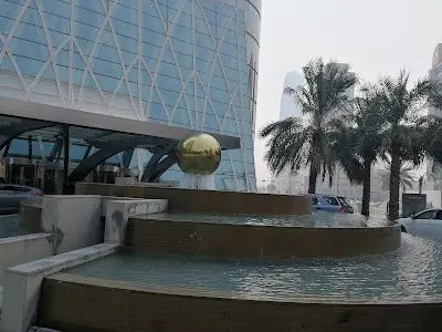 Le Royal Express Hotel