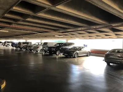 Parking Souq Al-Manakh باركات المباركية الطوابق