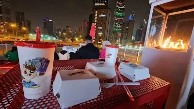 ب ب ت قمة التلة