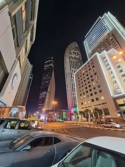 مركز شرق المدينة للهواتف
