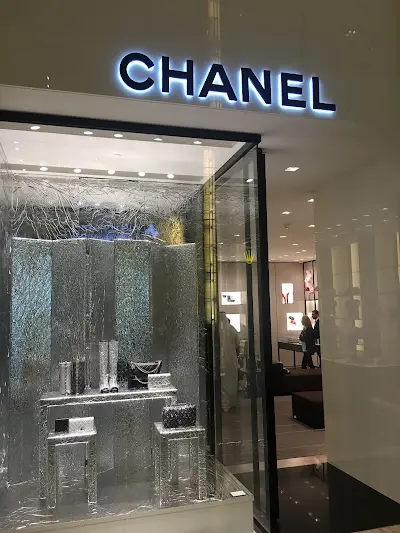 CHANEL شانيل