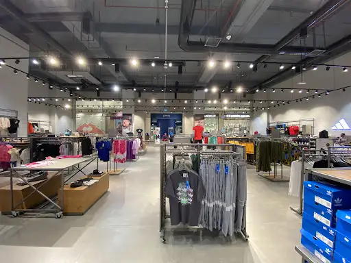 Adidas outlet store الخيران