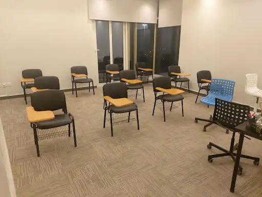 اكاديمية التفوق الهندسية EXCELLENCE Academy