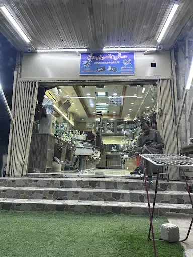 Akhtar Saloon Qamar Khaitan