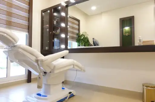 Al Manzel Salon & Spa