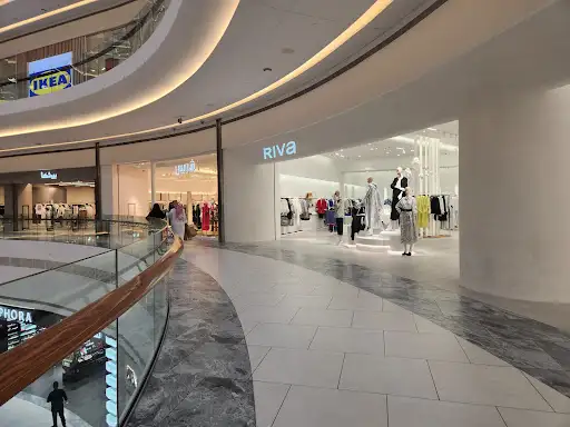 alassima mall food hall