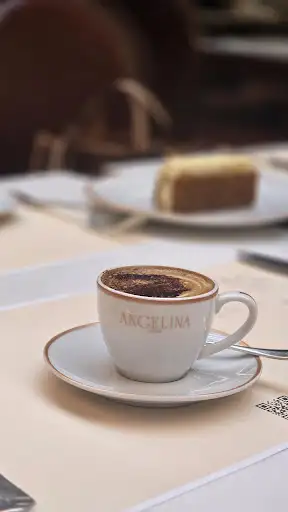 انجلينا كافيه