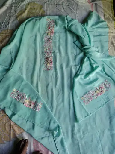 Arshis Boutique