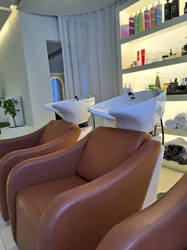 Atai Beauty Salon