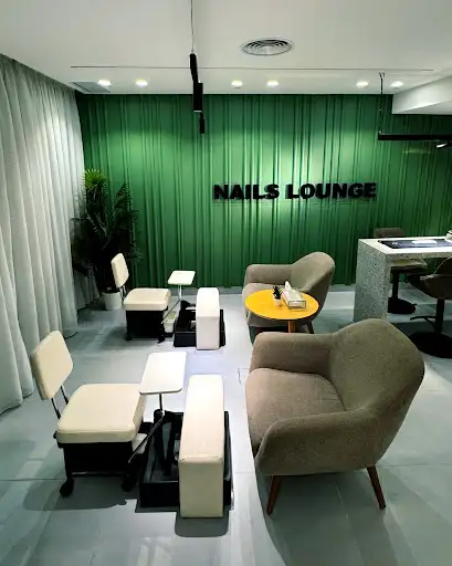 Aura Sol Salon