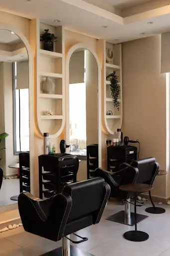 Beautician hub saloon