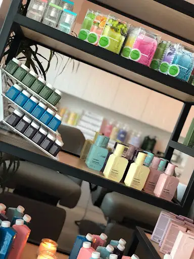 Breeze Salon