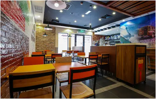 Burger King , Salwa Park