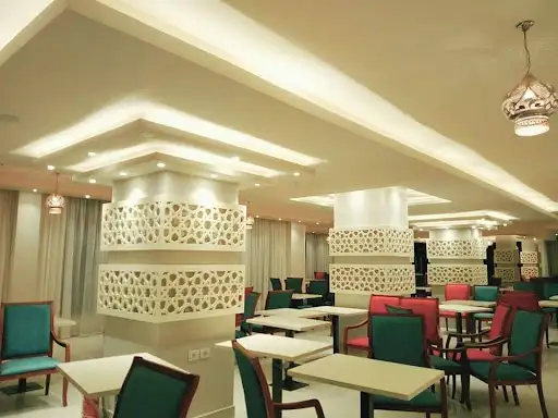 Cafe Degool