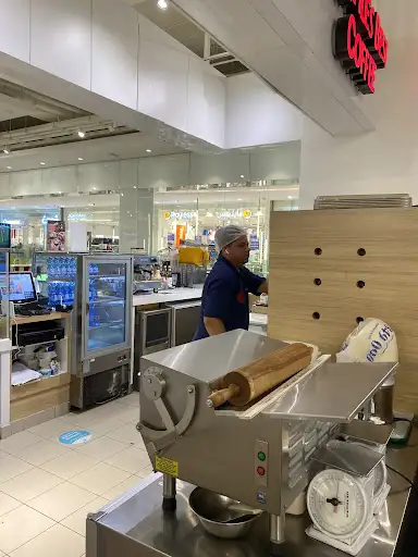 Cinnabon - Seattle's Best Coffee الفحيحيل