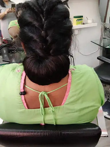 Confident Ladies Salon