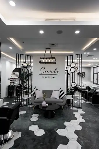 Curls Beauty Bar