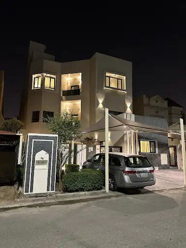 ديوان فارس منصور الغانم
