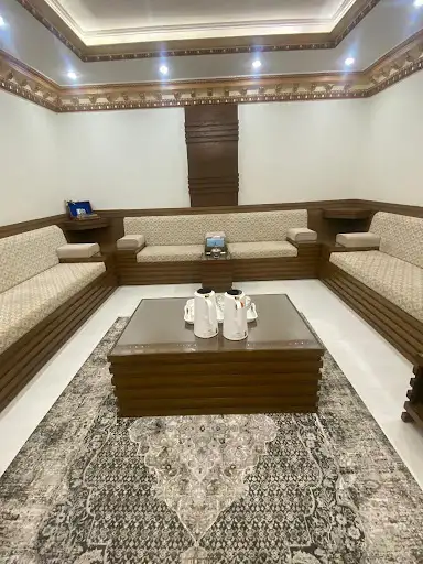 ديوان محمد ناصر آل معجب