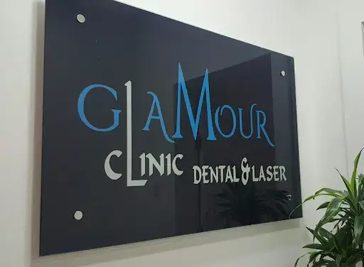 EL GLAMOUR CLINIC