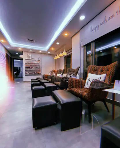 Element Nail Salon