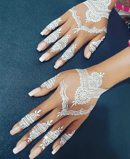 Fatima henna studio