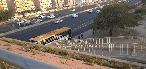 Fintas Bus Change Stop