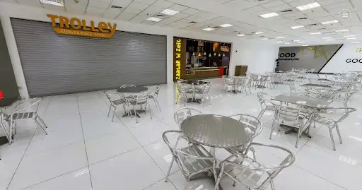 Food Court العقيلة