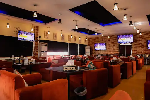 Friends Lounge فريندز لاونج