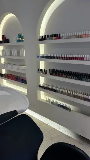 GlamUp Salon