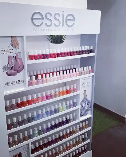 Gloss Salon new
