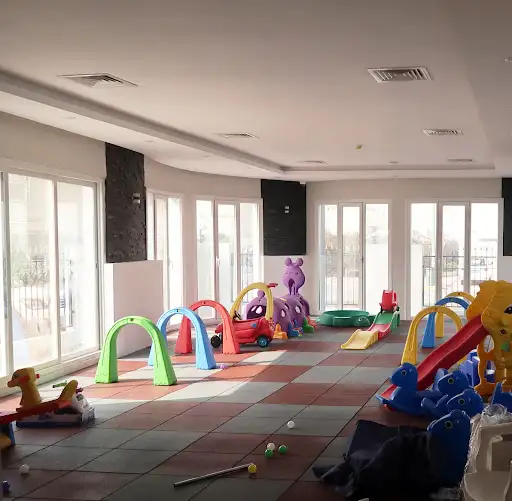 حضانة الرؤية الانجليزية