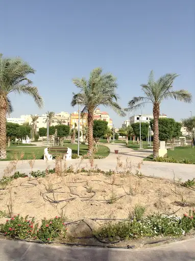 حديقة اشبيلية قطعة ٢
