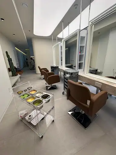Hermosa salon&nail spa