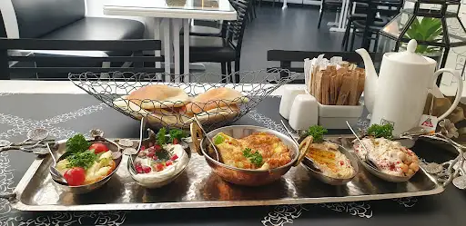 Horoof cafe