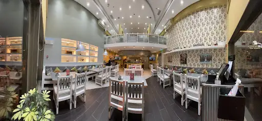 كافيه بزه المهبولة