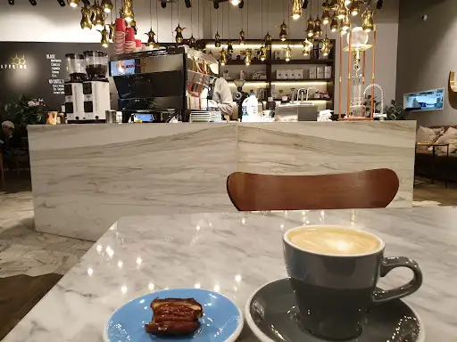 كافين كافيه