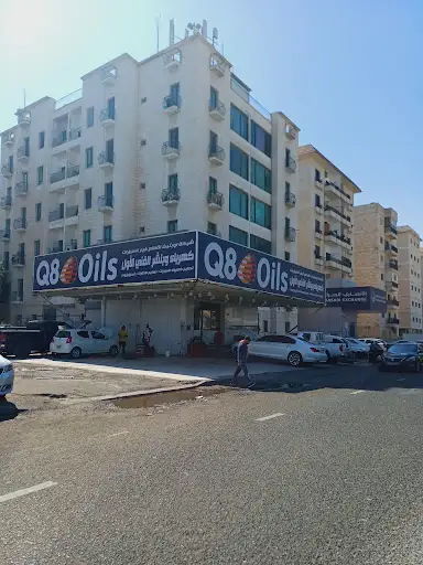 كهرباء وبنشر الفني الأول
