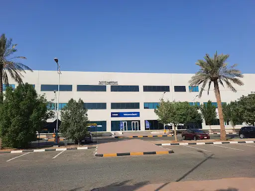 كلية الكويت التقنية