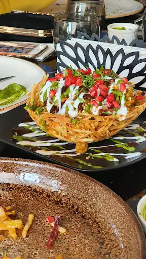 Koila Infused Indian Cuisine (Sama Mall Khaitan)