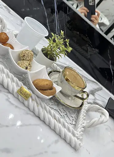 معهد و صالون شارميران