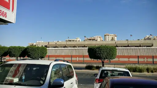 مدرسة عباد بن بشر المتوسطة بنين