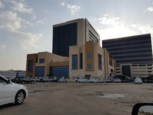 مدرسة جوهرة الصالح الأهلية