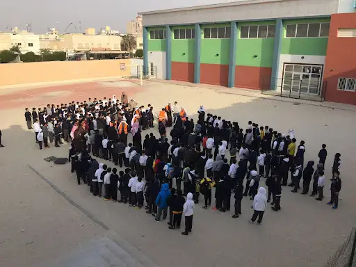مدرسة سيد هاشم الحنيان الابتدائية