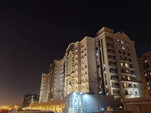 مجمع الناصر السكني