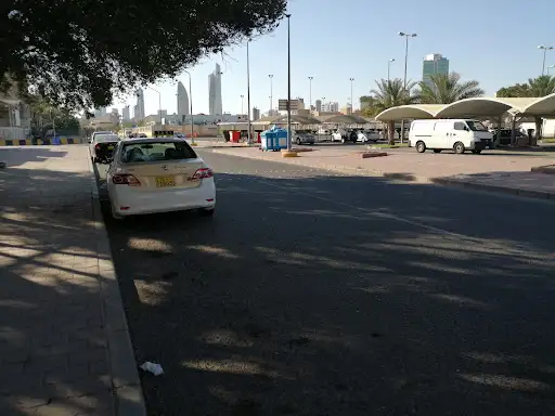 محطة وقود أولى
