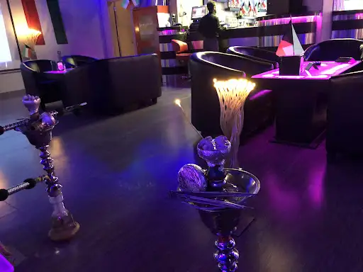 مقهى كاش الكويت