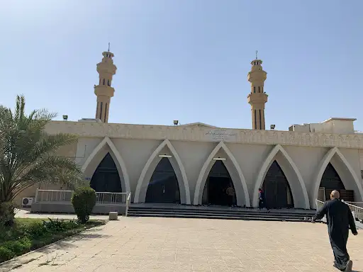 مسجد عبدالرحمن البشر