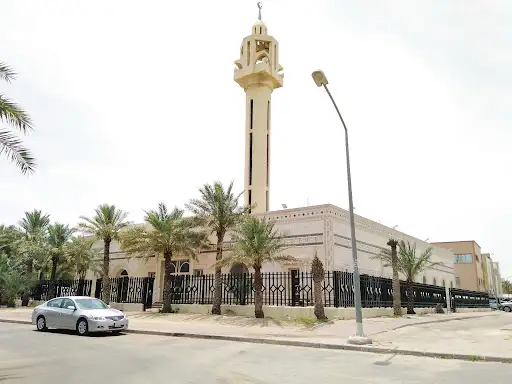 مسجد أحمد ماجد الغانم